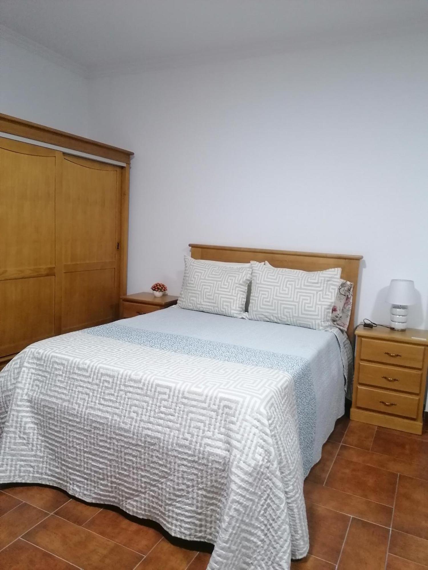 Hostel Encostas Do Douro Marco de Canavezes 외부 사진