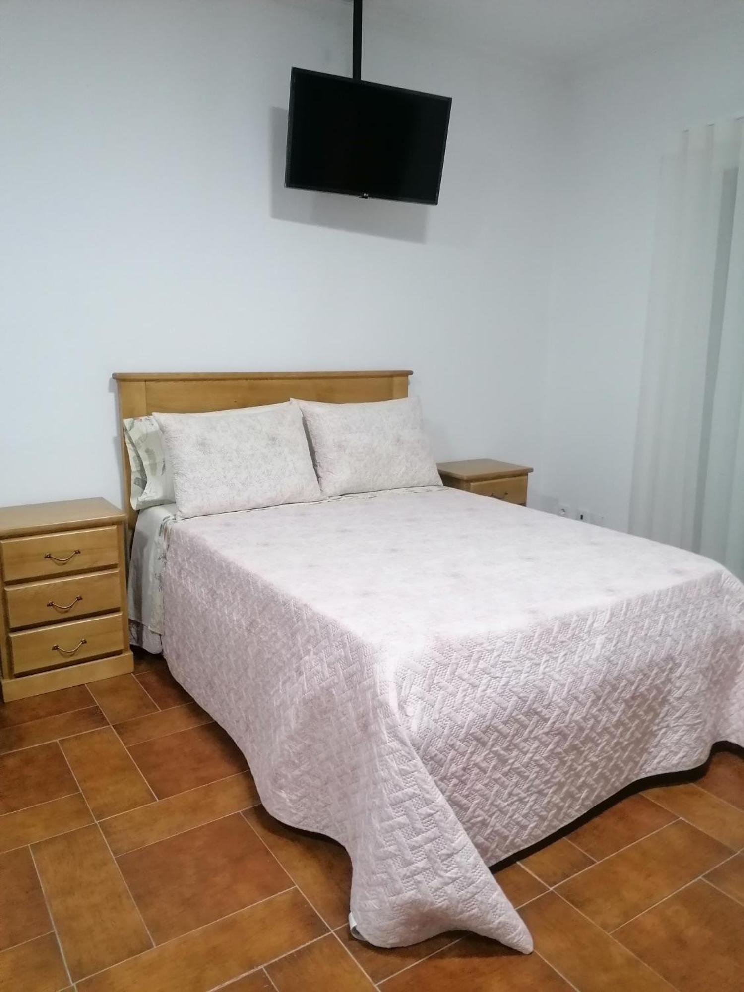 Hostel Encostas Do Douro Marco de Canavezes 외부 사진